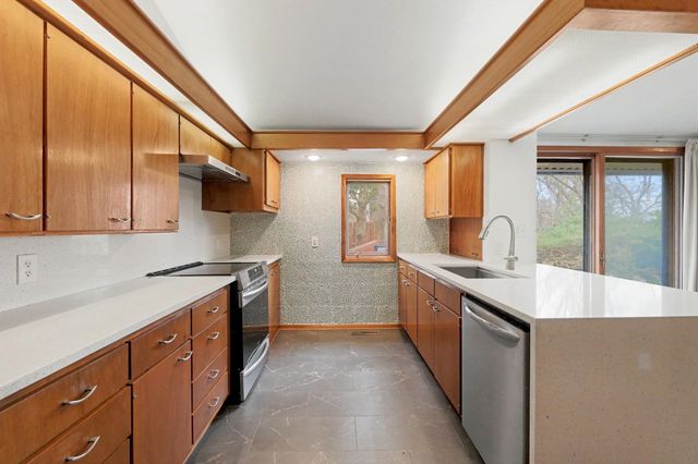 3044 W Bluebird Dr, Wichita, KS 67204