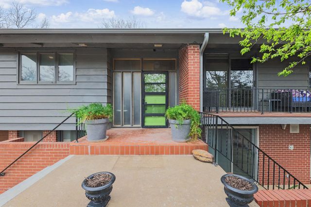 3044 W Bluebird Dr, Wichita, KS 67204