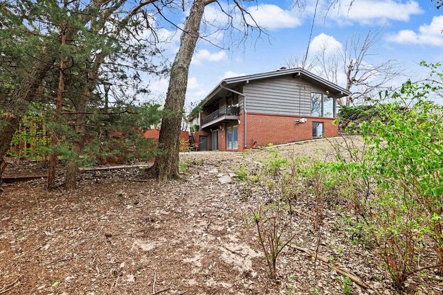 3044 W Bluebird Dr, Wichita, KS 67204