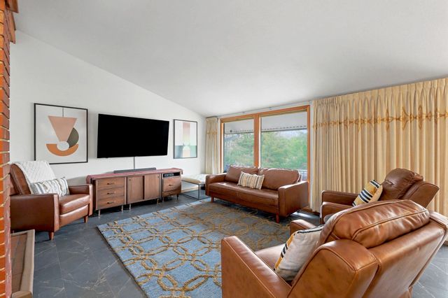 3044 W Bluebird Dr, Wichita, KS 67204