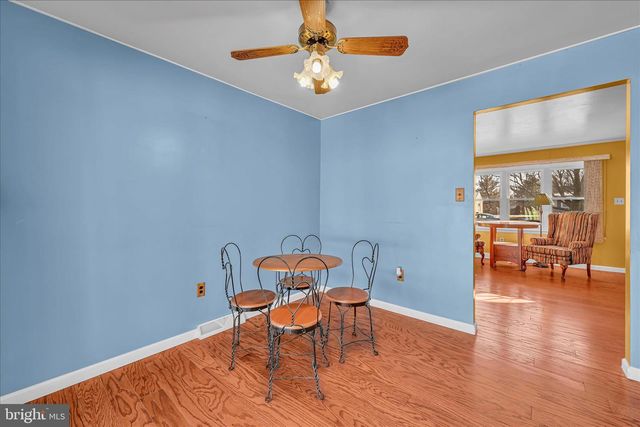 43 NAOMI AVE, Landisville, PA 17538