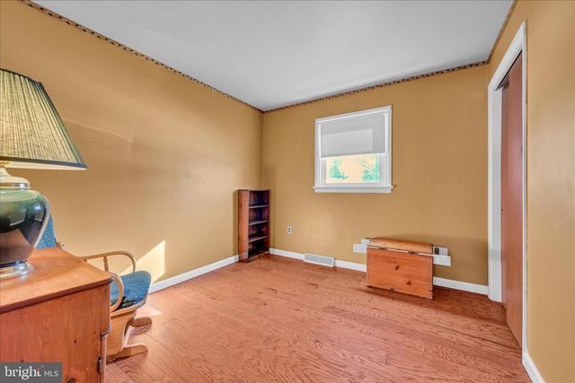 43 NAOMI AVE, Landisville, PA 17538