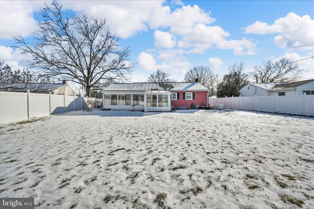 43 NAOMI AVE, Landisville, PA 17538