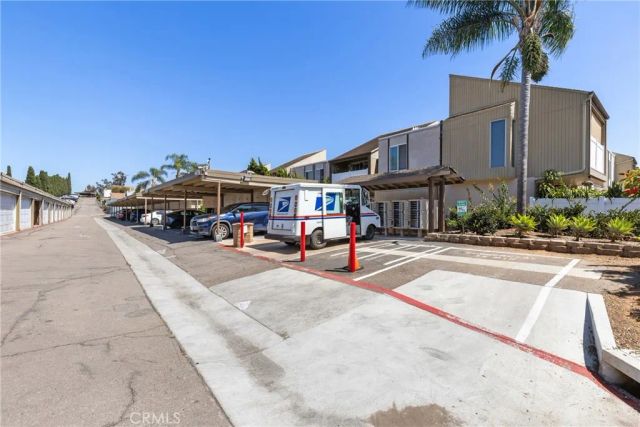 8034 Linda Vista 2Q, San Diego, CA 92111