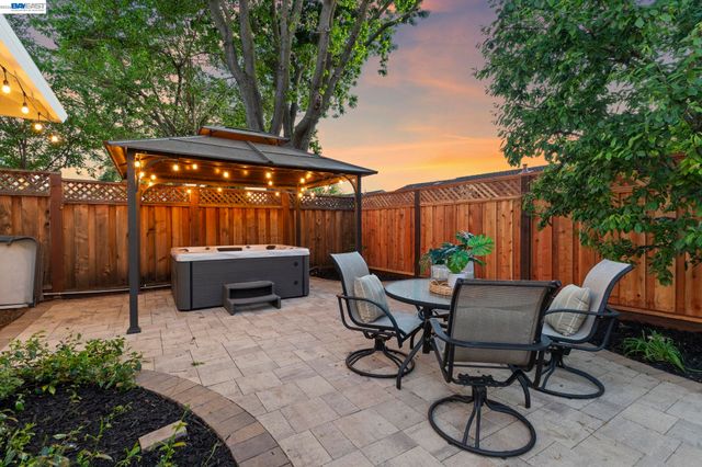 733 Mayview Way, Livermore, CA 94550