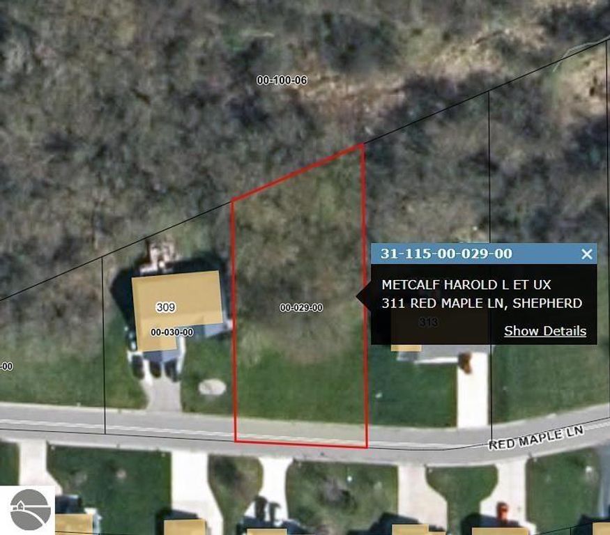 Image 5 of property listing at 311 Red Maple Lane, Shepherd, MI 48883