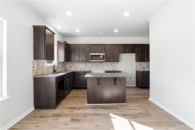 677 Massey Street, Winder, GA 30680