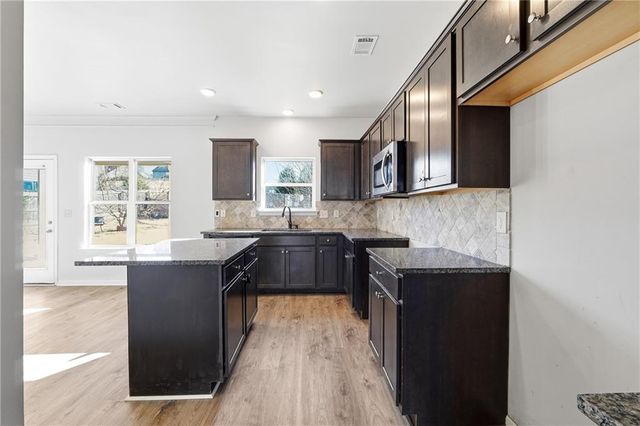 677 Massey Street, Winder, GA 30680