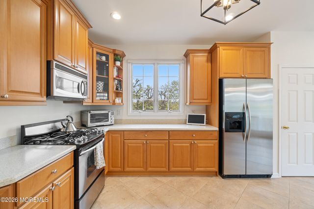 19 Madison Avenue, Long Branch, NJ 07740