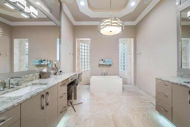 9161 Equus Circle, Boynton Beach, FL 33472