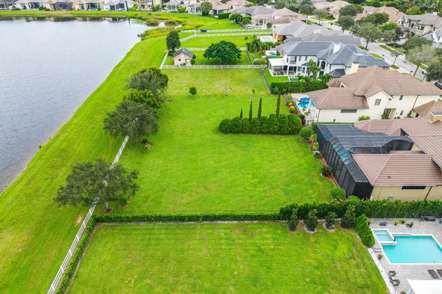 9161 Equus Circle, Boynton Beach, FL 33472