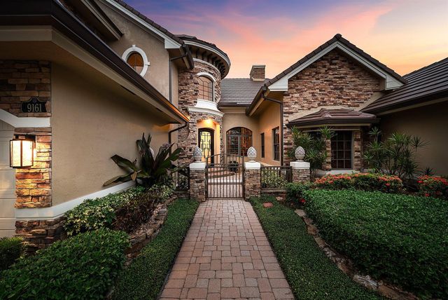 9161 Equus Circle, Boynton Beach, FL 33472