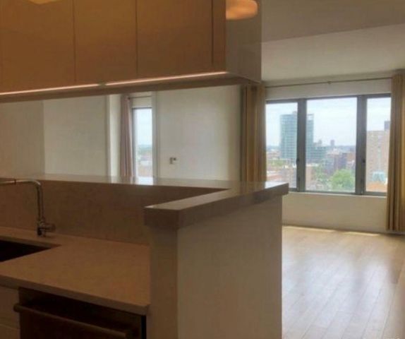 138-35 39th Avenue 13B, Flushing, NY 11354