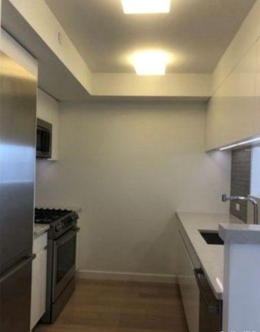 138-35 39th Avenue 13B, Flushing, NY 11354