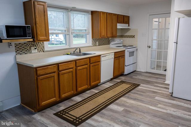 410 CEDAR AVE, Richland, NJ 08350