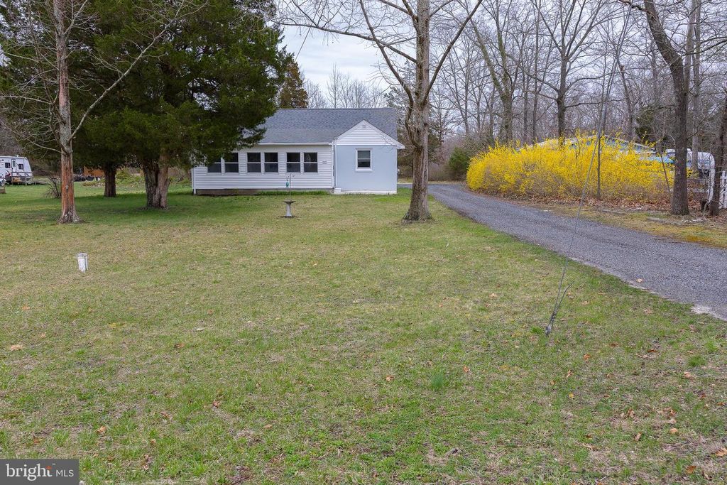 410 CEDAR AVE, Richland, NJ 08350