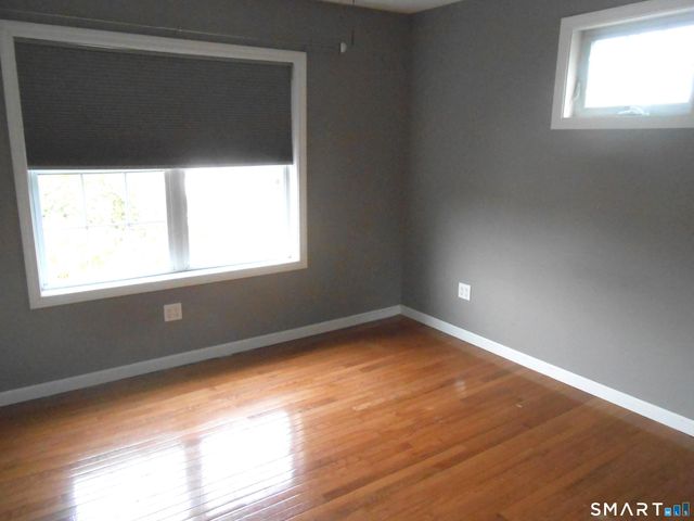 13 Burritt Place, Naugatuck, CT 06770