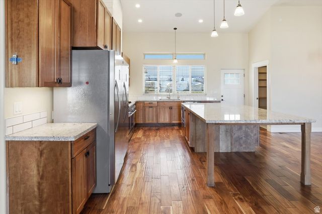 3761 S SPINNAKER BAY DR, Saratoga Springs, UT 84045