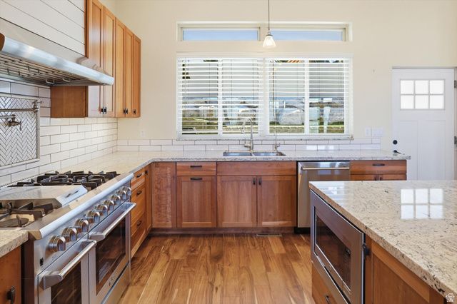 3761 S SPINNAKER BAY DR, Saratoga Springs, UT 84045