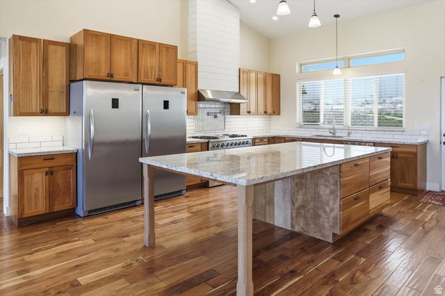 3761 S SPINNAKER BAY DR, Saratoga Springs, UT 84045