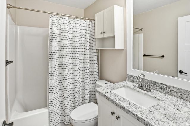 3761 S SPINNAKER BAY DR, Saratoga Springs, UT 84045