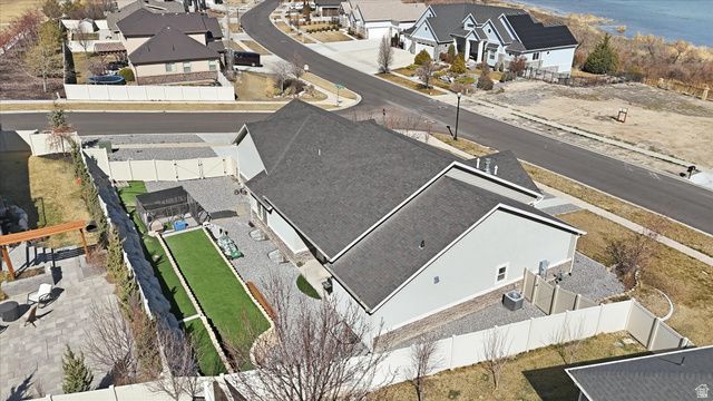 3761 S SPINNAKER BAY DR, Saratoga Springs, UT 84045