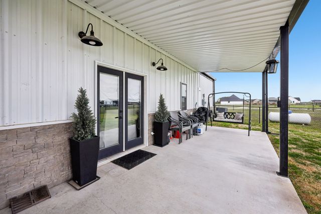 5029 County Road 1098, Celeste, TX 75423