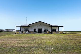 5029 County Road 1098, Celeste, TX 75423