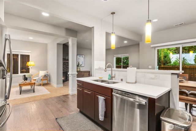 3725 200th Place SE, Bothell, WA 98012