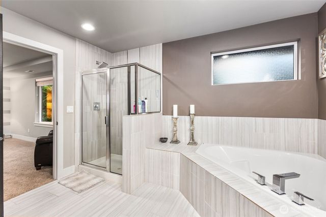 3725 200th Place SE, Bothell, WA 98012