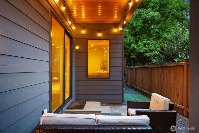 3725 200th Place SE, Bothell, WA 98012