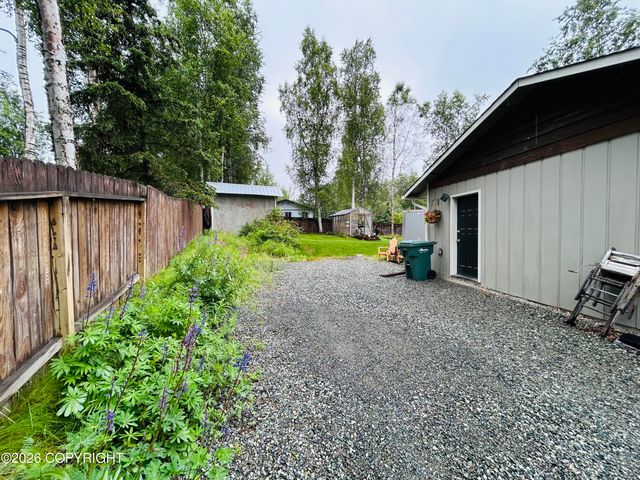 23627 Dolly Avenue, Chugiak, AK 99567