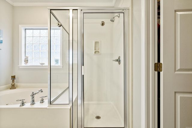 222 Pleasant Holly Drive, Benton, AR 72015