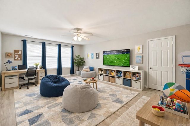 222 Pleasant Holly Drive, Benton, AR 72015