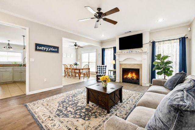 222 Pleasant Holly Drive, Benton, AR 72015