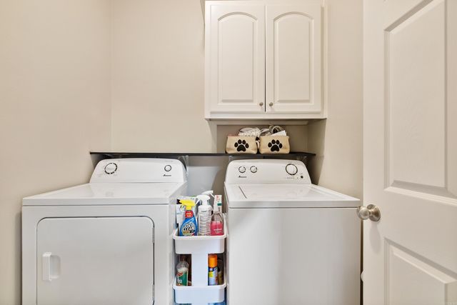 222 Pleasant Holly Drive, Benton, AR 72015