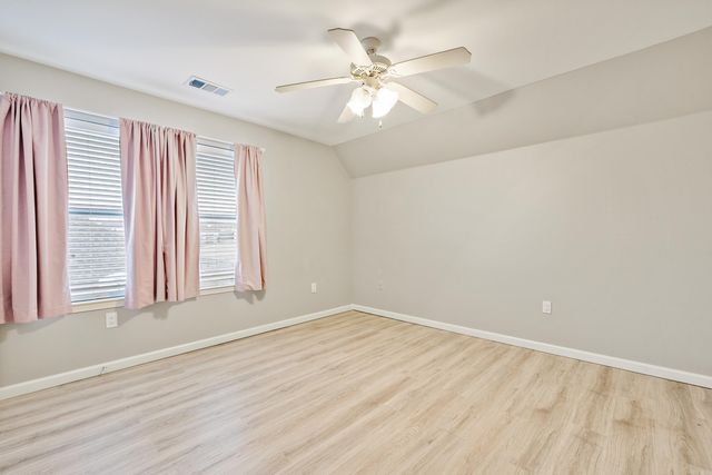 222 Pleasant Holly Drive, Benton, AR 72015