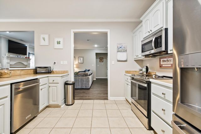 222 Pleasant Holly Drive, Benton, AR 72015