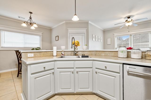 222 Pleasant Holly Drive, Benton, AR 72015