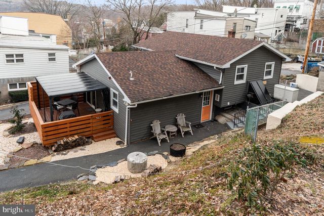 125 S MAIN ST, Mahanoy City, PA 17948
