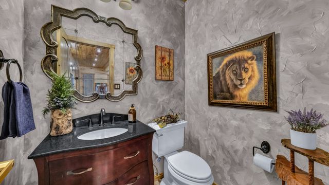 1040 Enchanted Rock Court, Possum Kingdom Lake, TX 76449