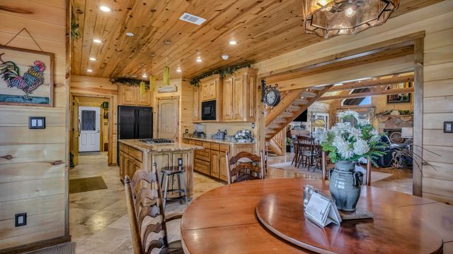 1040 Enchanted Rock Court, Possum Kingdom Lake, TX 76449