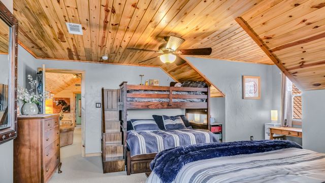 1040 Enchanted Rock Court, Possum Kingdom Lake, TX 76449