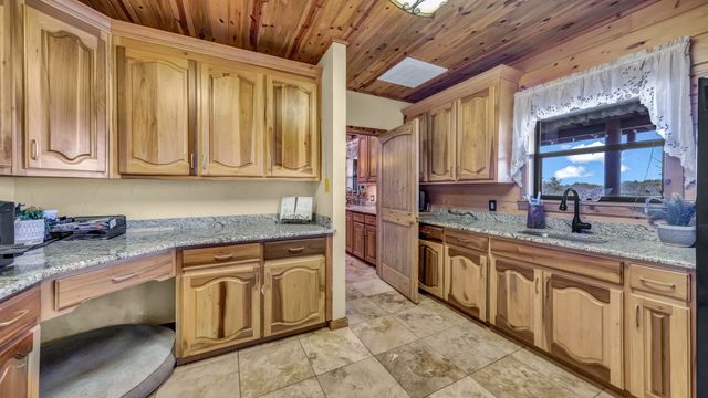 1040 Enchanted Rock Court, Possum Kingdom Lake, TX 76449
