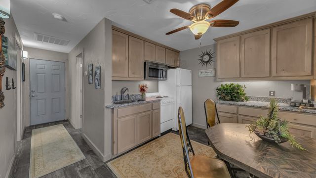 1040 Enchanted Rock Court, Possum Kingdom Lake, TX 76449