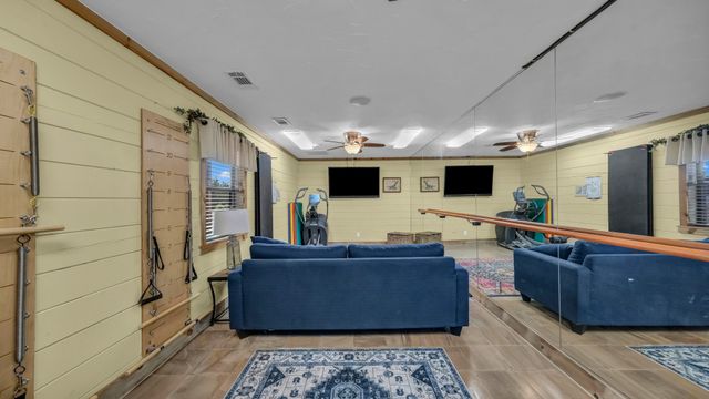 1040 Enchanted Rock Court, Possum Kingdom Lake, TX 76449