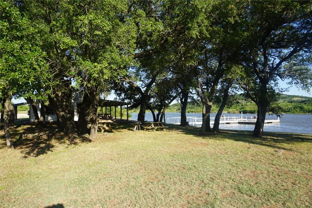 1040 Enchanted Rock Court, Possum Kingdom Lake, TX 76449