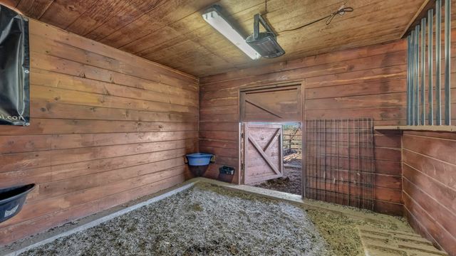 1040 Enchanted Rock Court, Possum Kingdom Lake, TX 76449