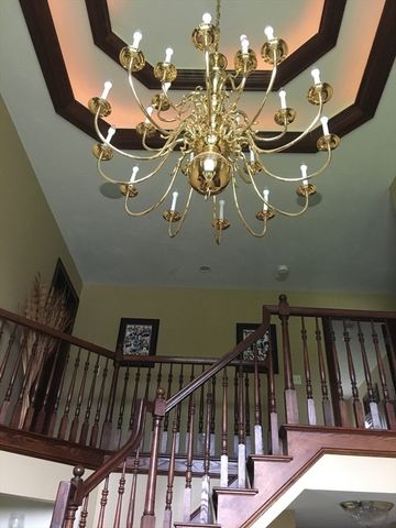 23 Lullaby Lane, Easton, MA 02356