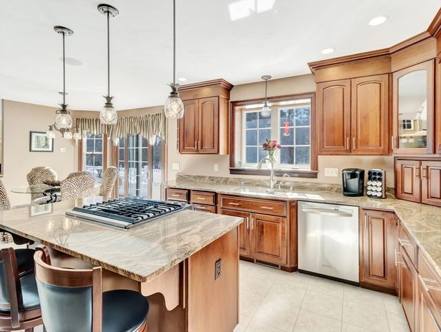 23 Lullaby Lane, Easton, MA 02356